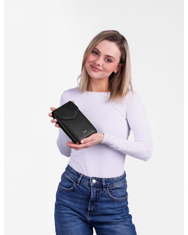 Chanthal Black