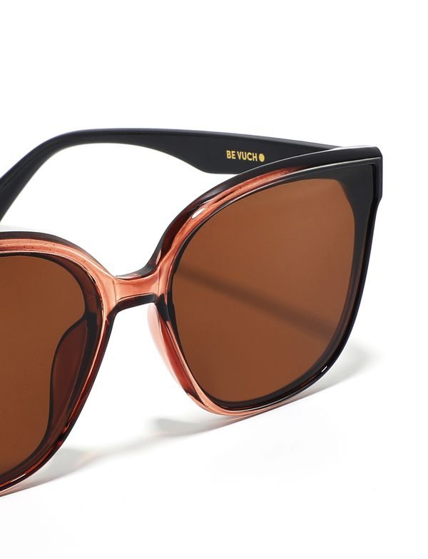 Trisha Vertical Brown