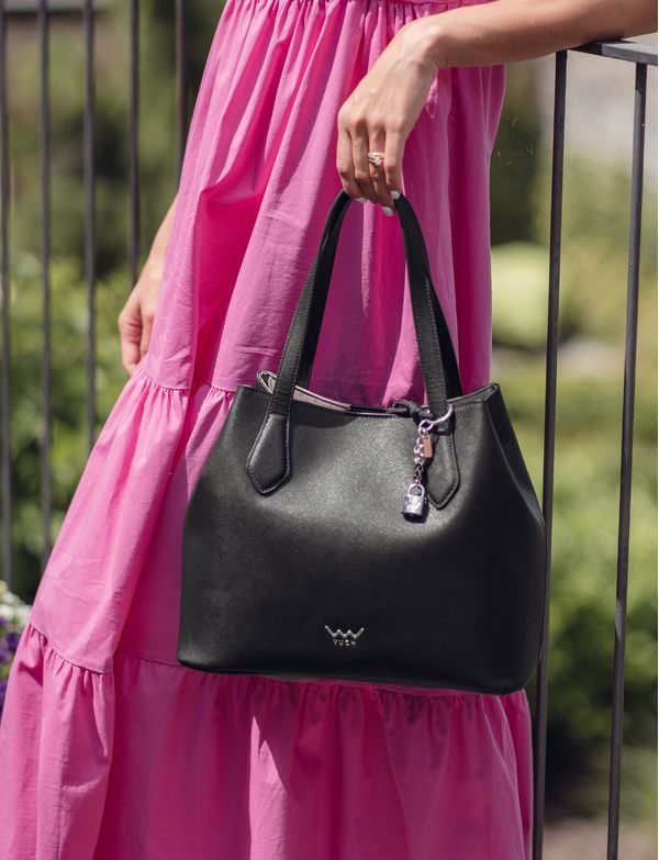 Roselda Charm Black