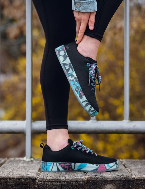 Dazzle Black
