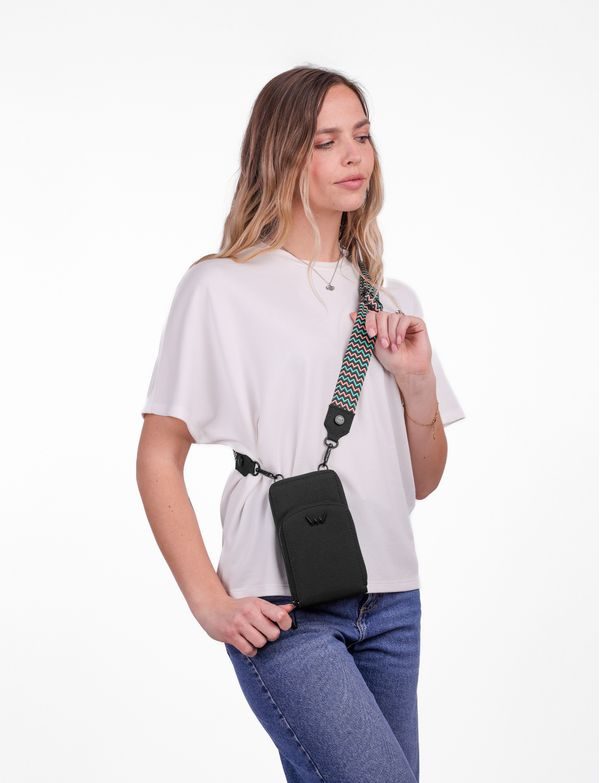 Rosia E Black