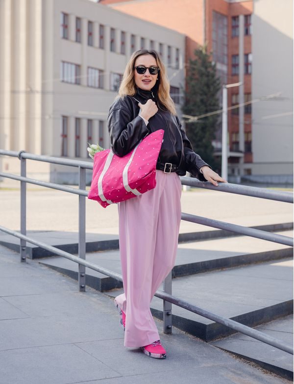 Rizzo Dotty Pink