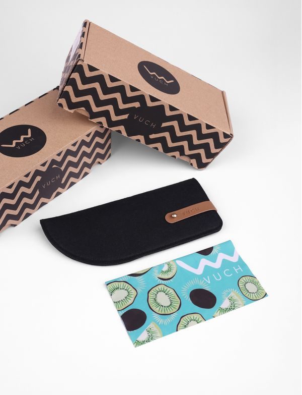 Carny Design Brown
