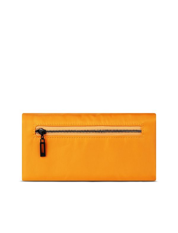 Guus Yellow