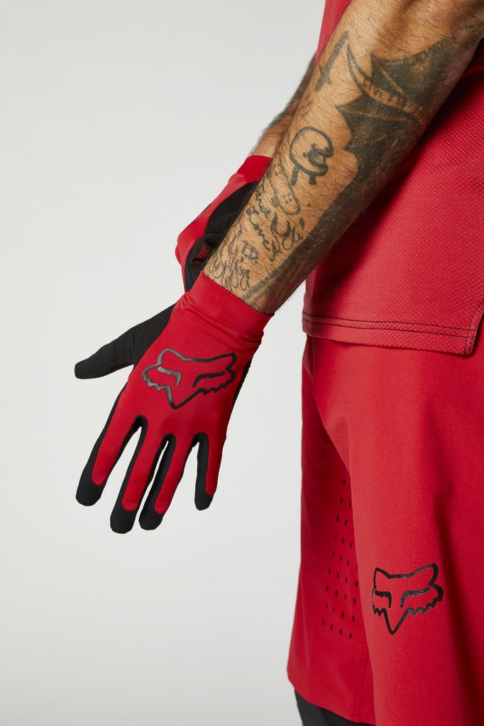 Cyklistické rukavice Fox Flexair Glove Chilli | Fox Racing | Letní  dlouhoprsté | MIKEBIKE