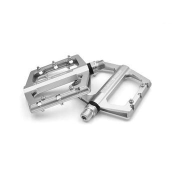 Pedály NEXELO PLATFORMA STŘÍBRNÉ