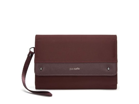 Peněženka PACSAFE RFIDSAFE CLUTCH WALLET merlot