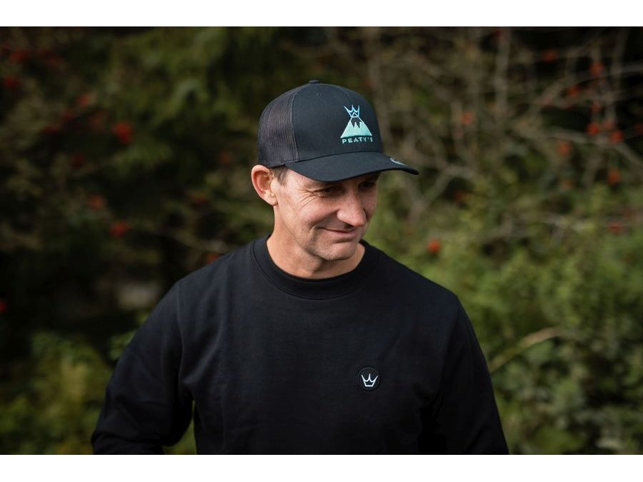 Kšiltovka PEATY'S PUBWEAR TRUCKER CAP SUMMIT, black