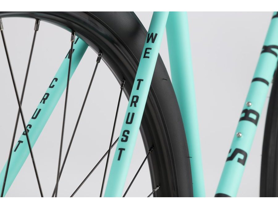 Městské kolo NS Bikes Crust Toothpaste