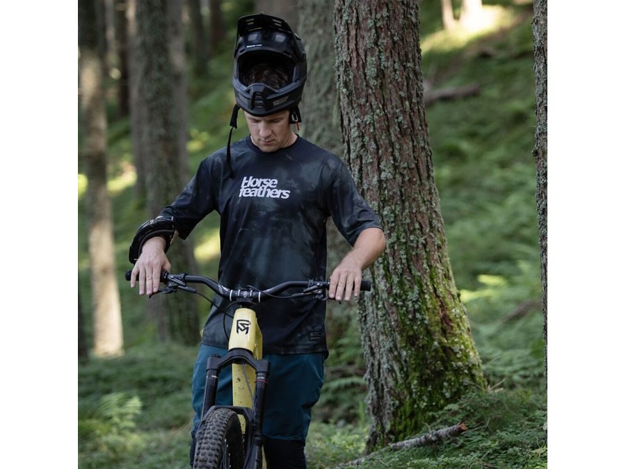 Pánský dres s krátkým rukávem HORSEFEATHERS Quantum, thyme camo