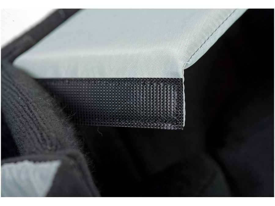 Batoh NITRO REMOTE WITH INSERT black