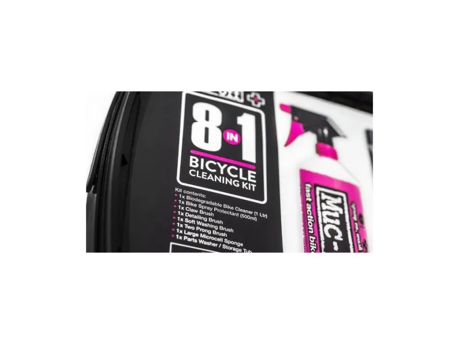 Dárková sada MUC-OFF 8 IN 1 MTB CLEANING KIT - pro čištění a ochranu povrchu