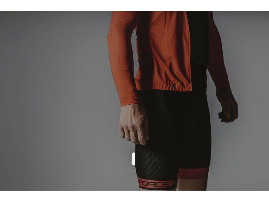 Pánské kraťasy se šráky a vložkou FORCE FAME, černo-červené