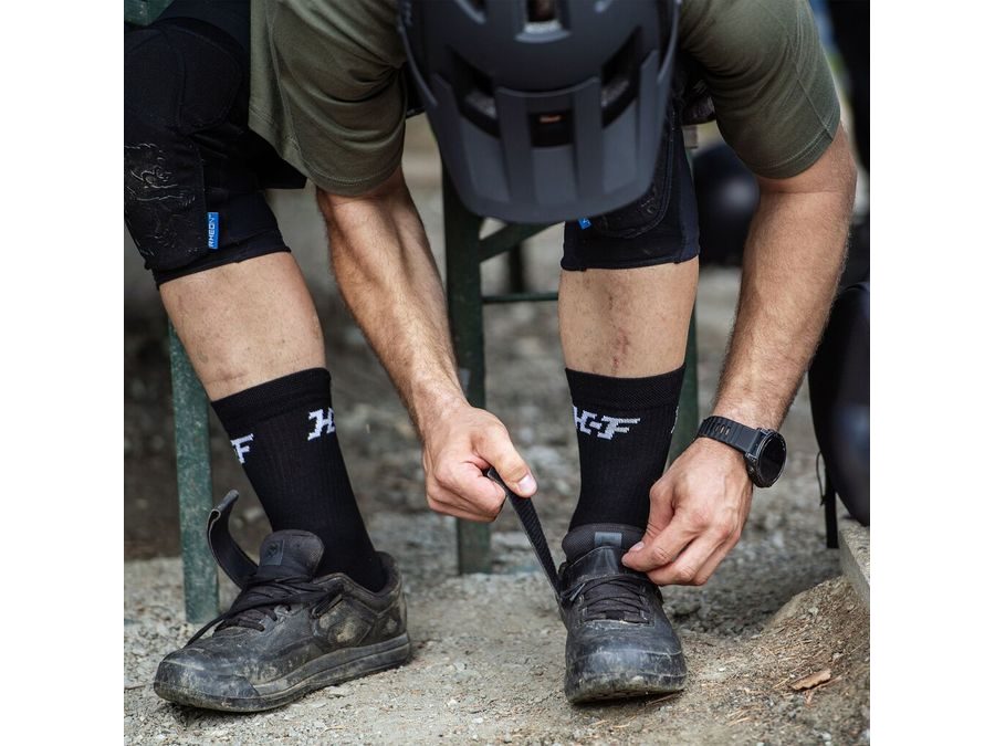 Pánské dlouhé technické funkční ponožky HORSEFEATHERS Jam Long, black