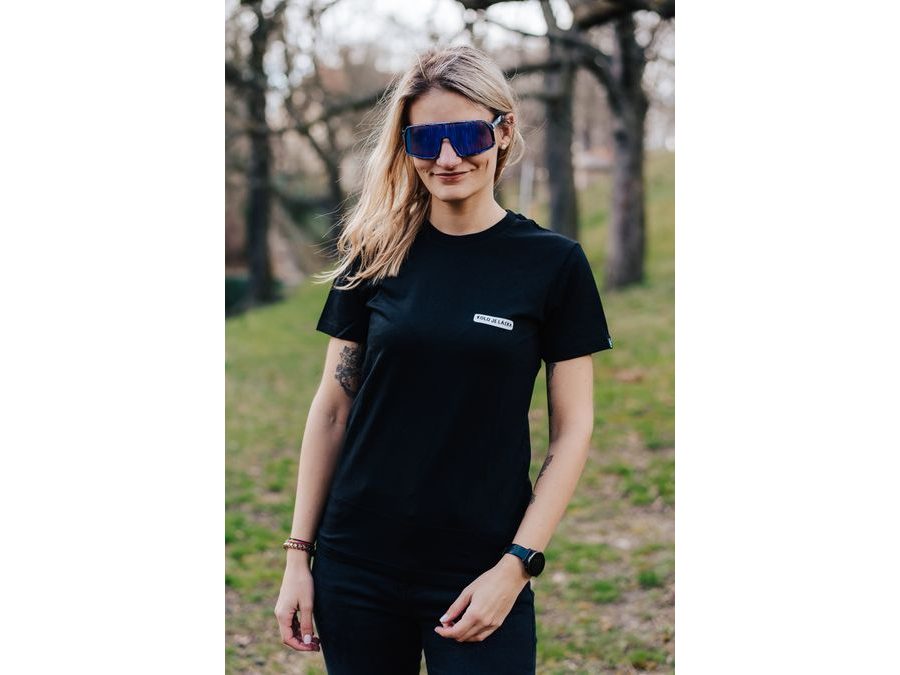 Tričko s krátkým rukávem Kolo je láska JES ŠAJNÍ UNI, černá