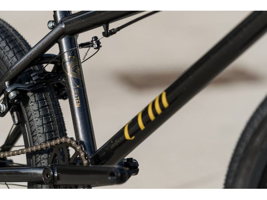 BMX kolo CTM POP Hi-Ten 2021, černá metalíza