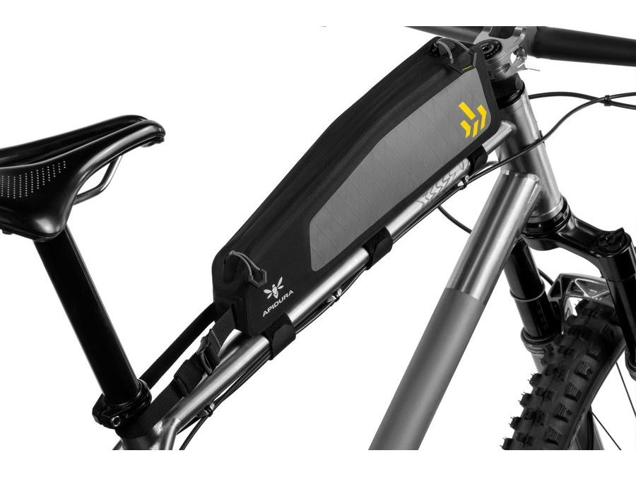 Brašna Apidura NEW Backcountry long top tube pack (1,8l)