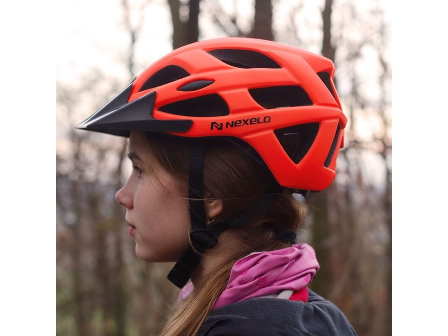 Helma NEXELO CITY, ORANŽOVO-ČERNÁ MATNÁ