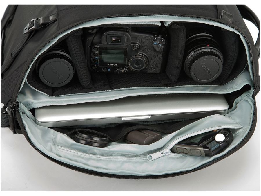 Batoh NITRO REMOTE WITH INSERT black