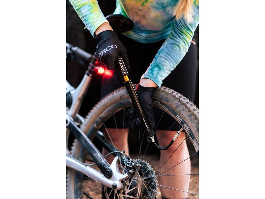 Rámová hustilka LEZYNE PUMP HAND GRIP DRIVE HV - S BLACK