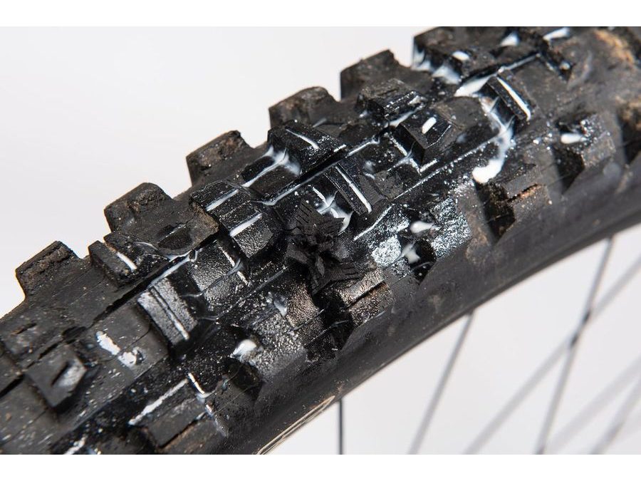 Lepení STAN’S NOTUBES DART TOOL