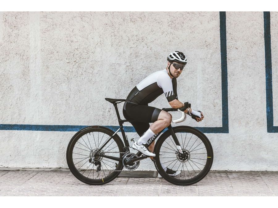 tretry FORCE ROAD REVOLT CARBON, bílé