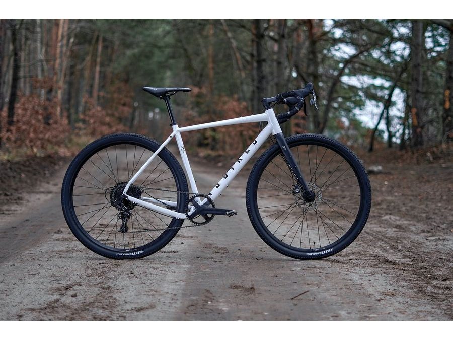 Gravel kolo NS Bikes RAG+ 3 White