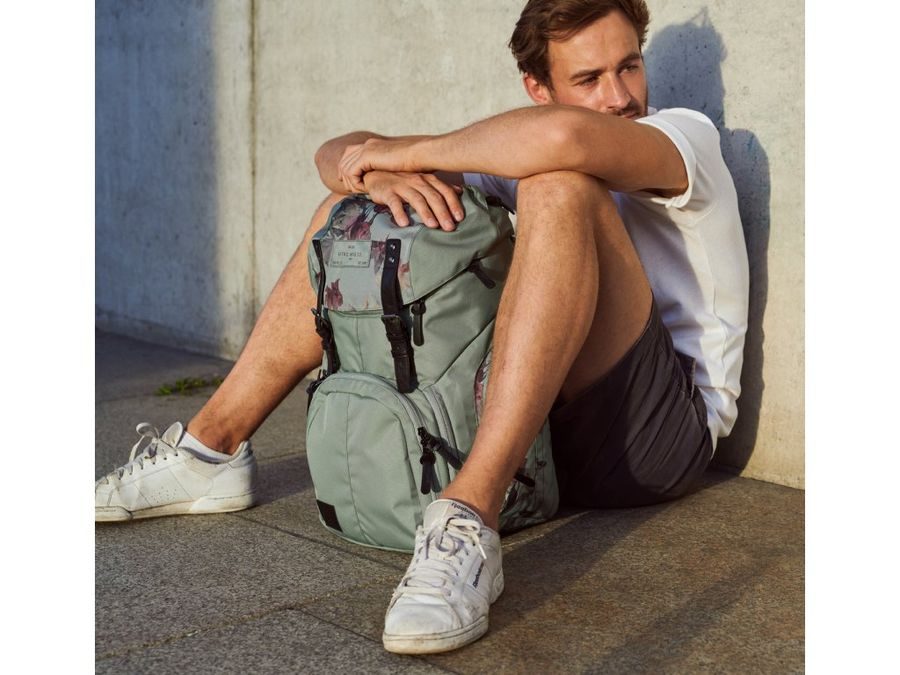 Batoh NITRO WEEKENDER dead flower