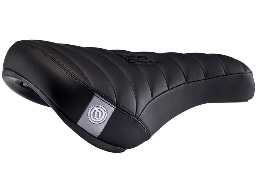 Sedlo Deity FRISCO PIVOTAL