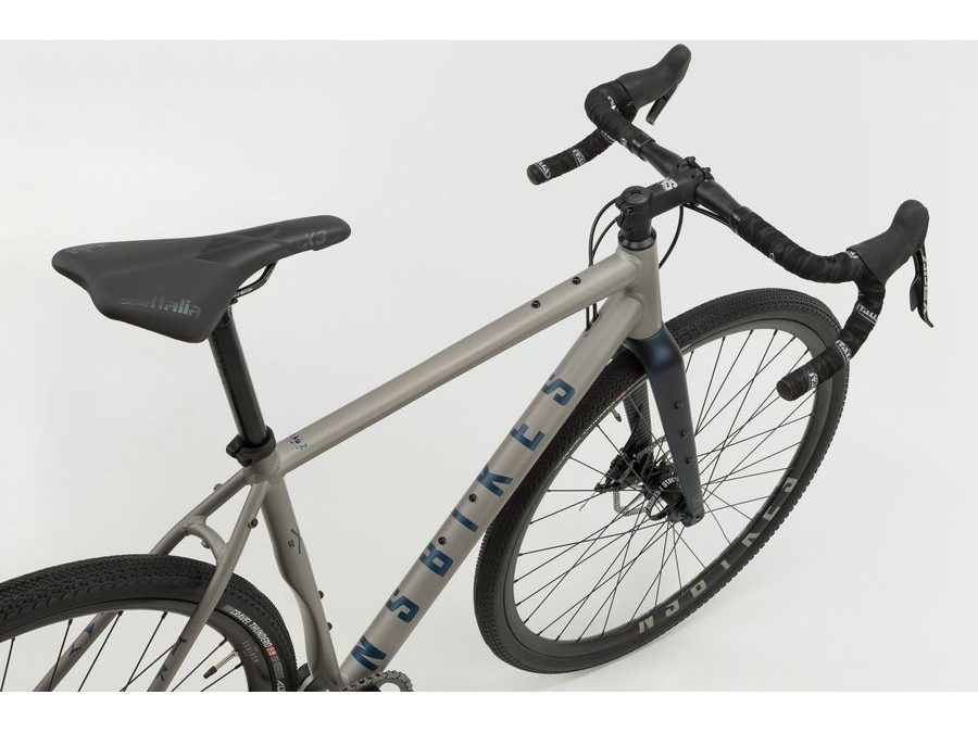 Gravel kolo NS Bikes RAG + 2 Silver