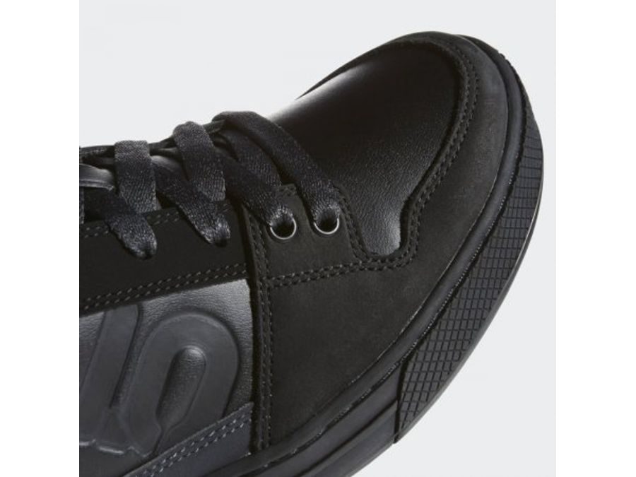 Obuv Five Ten Freerider DLX Core Black Carbon Grey