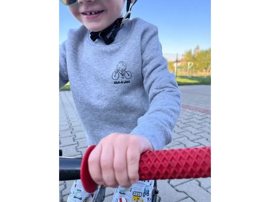 Dětská mikina Kolo je láska Svět potřebuje víc cyklistů - šedá