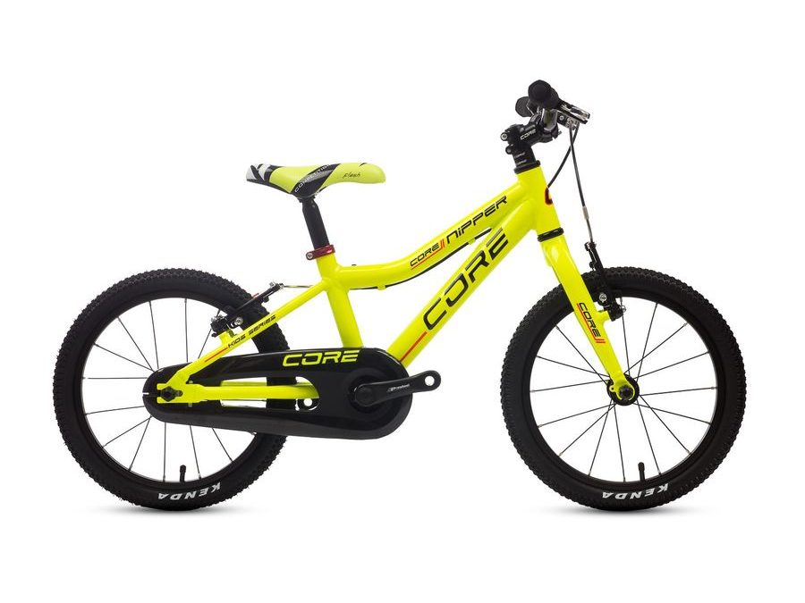 Dětské kolo Core Nipper 16 reflexní žlutá v-brake ultralight 2025 6.08kg
