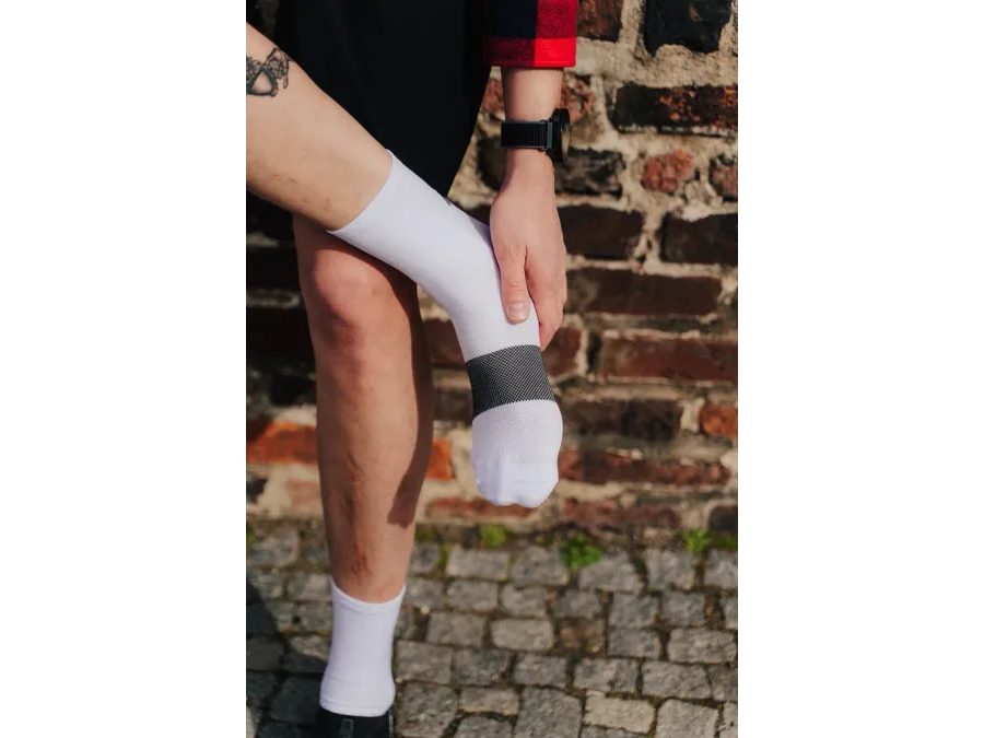 Dlouhé ponožky na kolo Kolo je Láska It Is Watt It Is, bílá