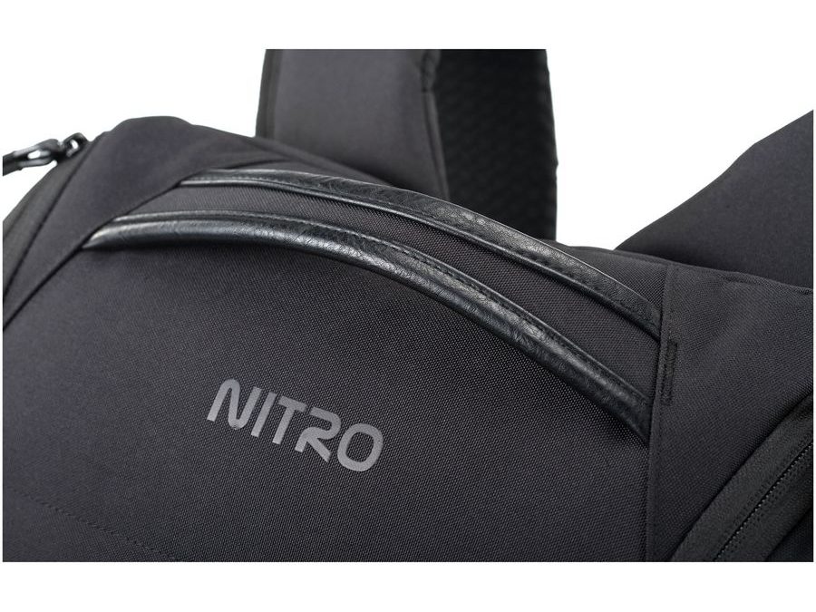 Batoh NITRO REMOTE WITH INSERT black