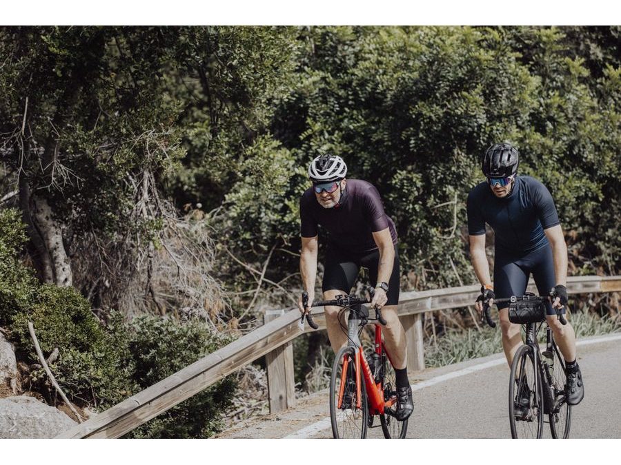 Pánské kraťasy se šráky a vložkou FORCE WINNER, černé