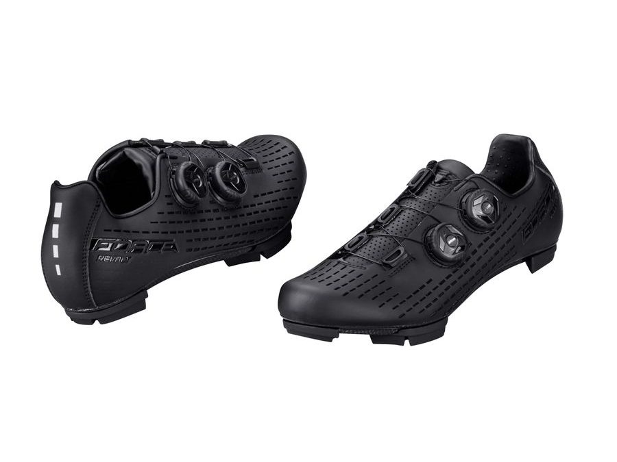 Tretry FORCE MTB REVOLT CARBON, černé