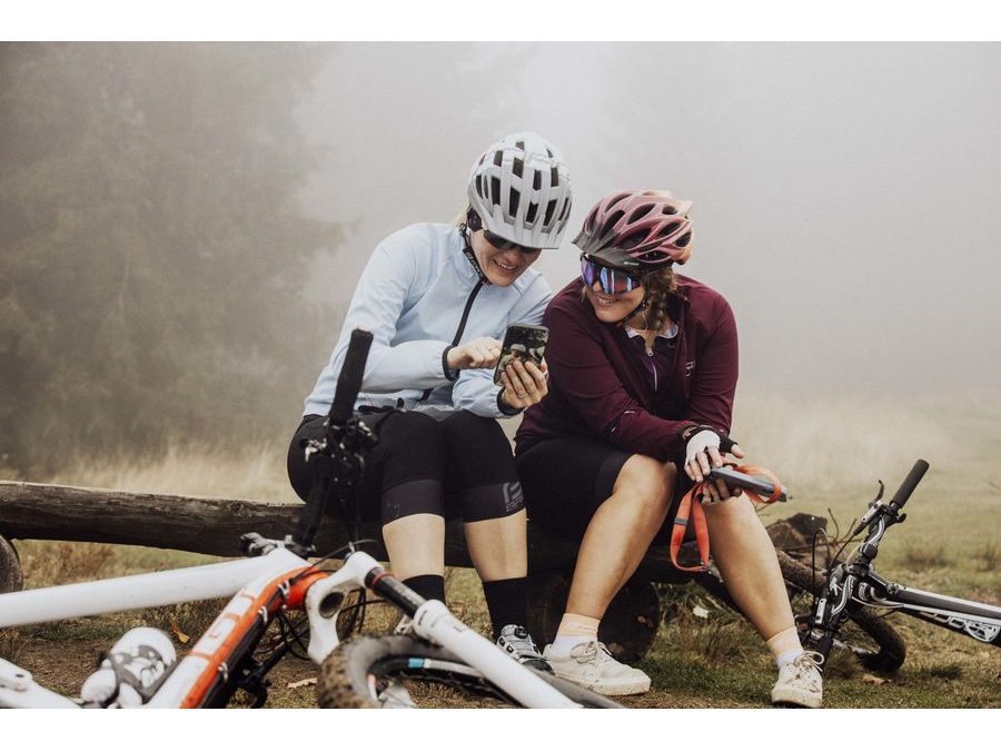 Helma FORCE BULL HUE, fialovo-meruňková