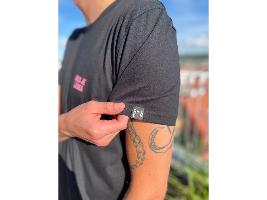 Tričko s krátkým rukávem Kolo je láska Moje Kolo Je Lepší UNI, černá