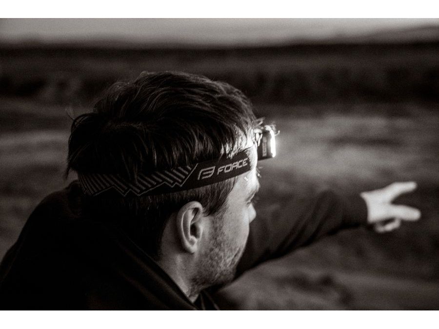 blikačka přední/zadní FORCE FLEA 200LM USB, černá