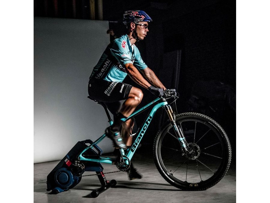 Cyklo trenažér ELITE TURNO Smart B+ 2021