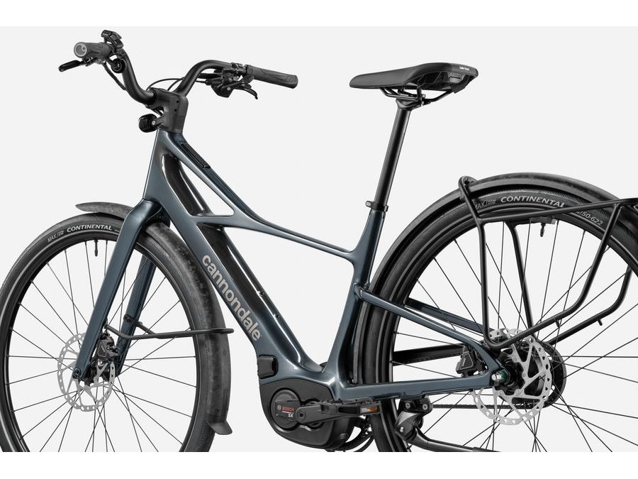 Trekingové elektrokolo CANNONDALE FLYINGV 2