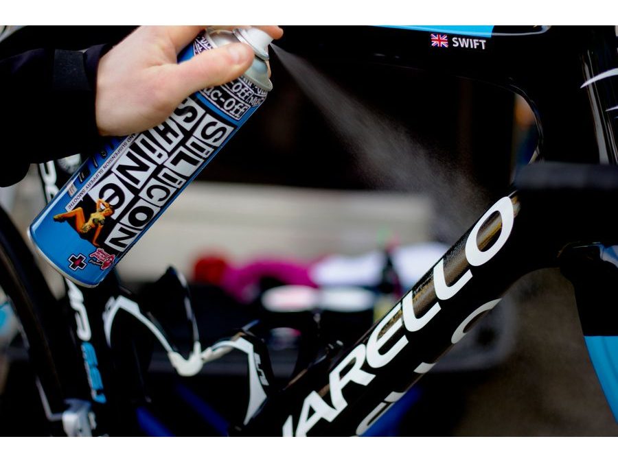 Ochranný a konzervační sprej Muc-Off /Silicon Shine 500ml