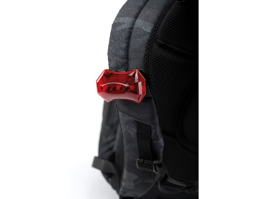 Batoh NITRO DAYPACKER forged camo