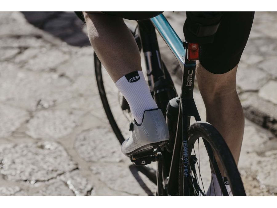 Dlouhé ponožky FORCE LONGER, bílé