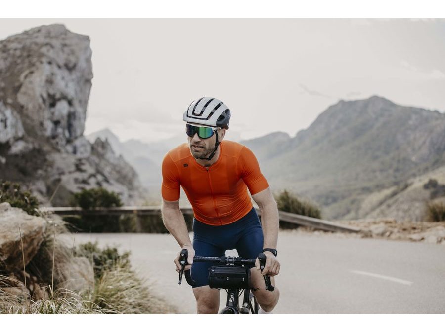 Městská helma FORCE NEO, bílo-černá