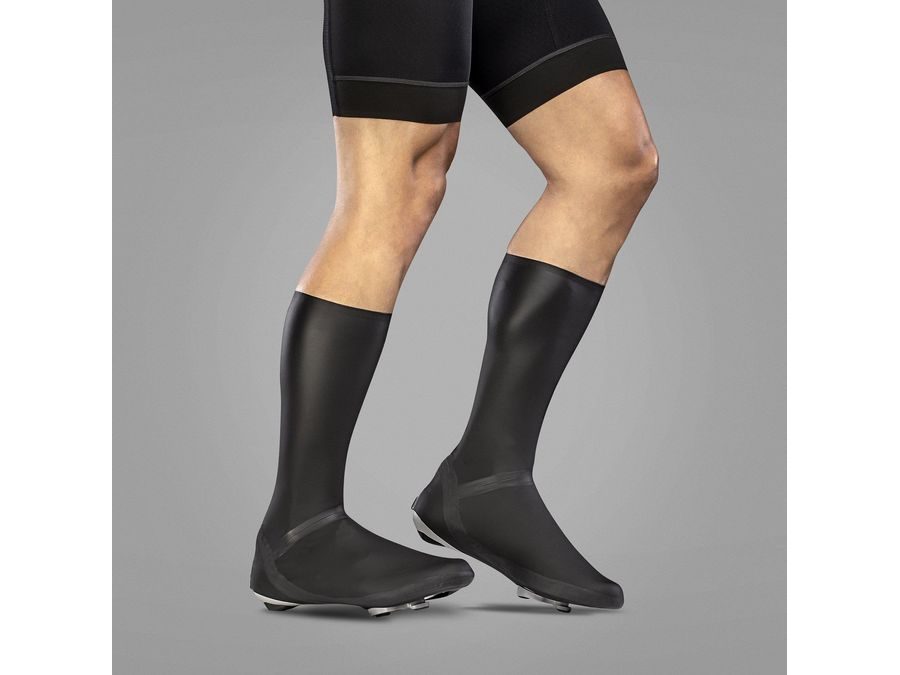 Návleky na tretry AQUA Shield Road