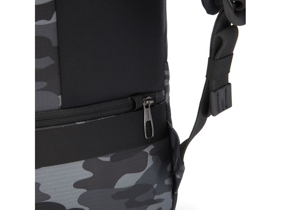 Batoh PACSAFE METROSAFE X 20L BACKPACK camo