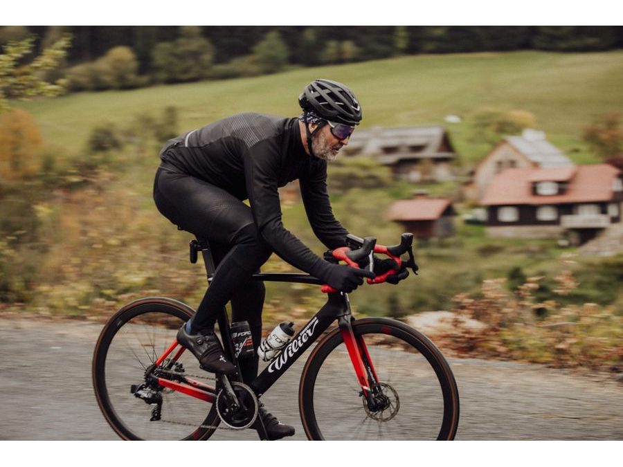 Pánské kalhoty se šráky a vložkou FORCE EXTREME, černé