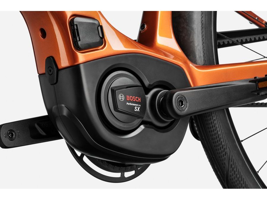 Trekingové elektrokolo CANNONDALE FLYINGV 2